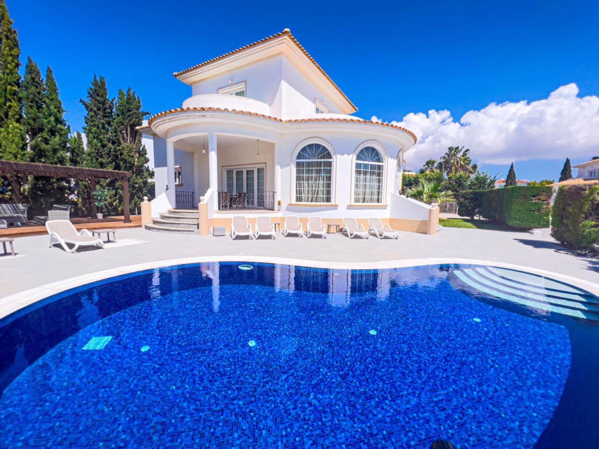 Villa Elysium Sotira  Exteriör bild